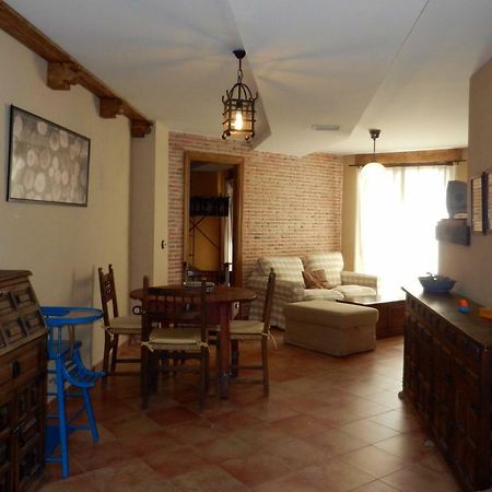 Casa Rebollares I Pension Piedralaves Buitenkant foto